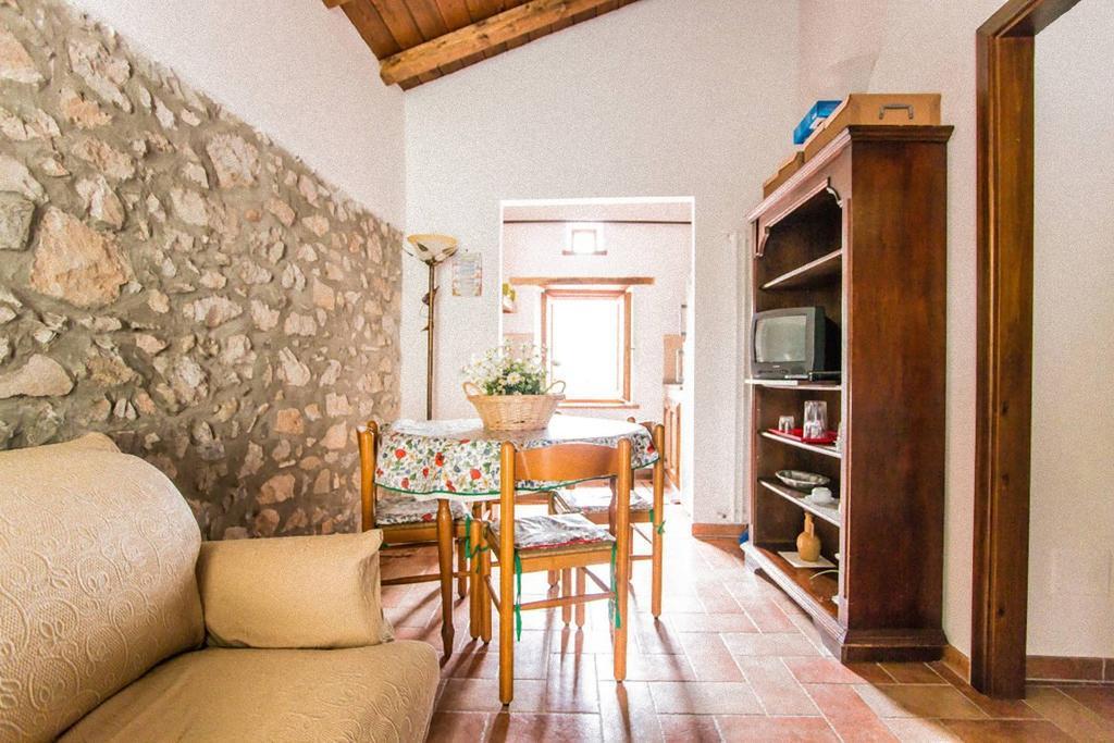 Agriturismo La Calamaia Gorfigliano Exterior photo